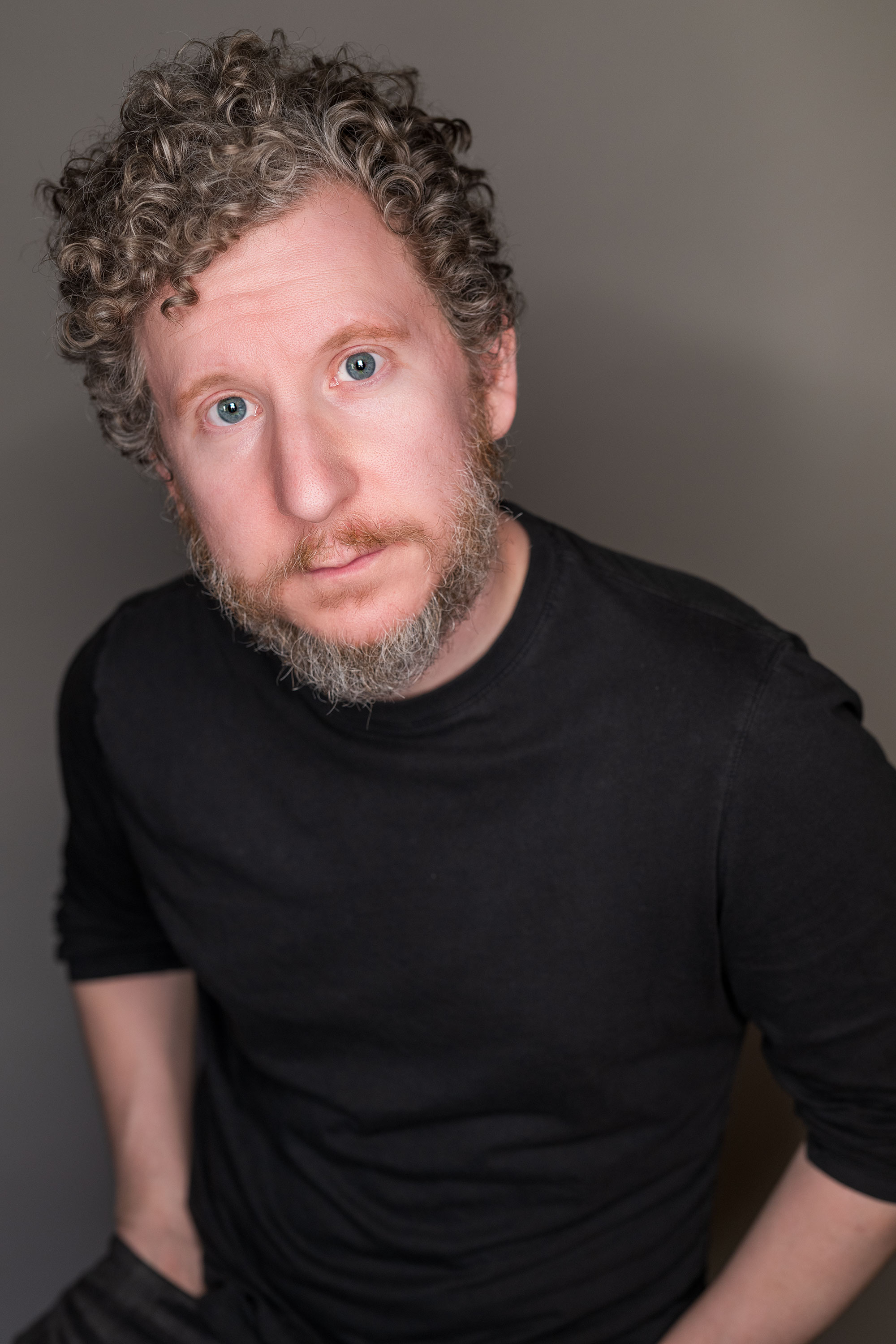 Jonathan's headshot